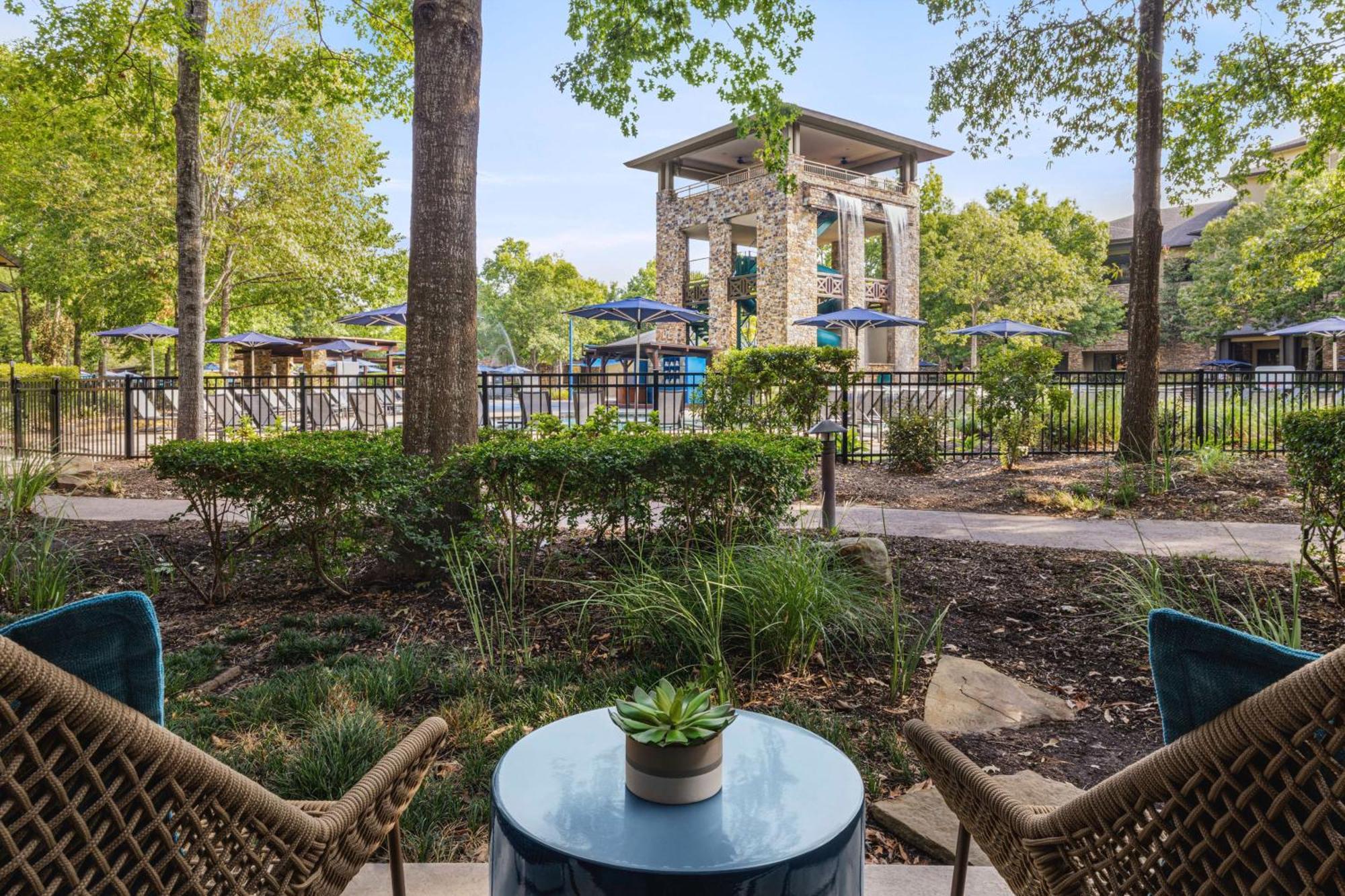 The Woodlands Resort, Curio Collection By Hilton Exterior foto